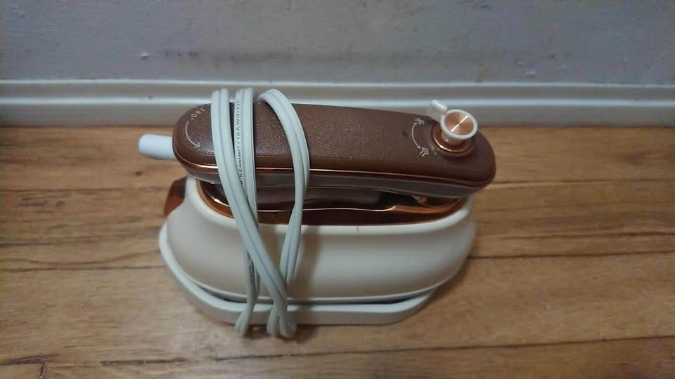 ChamaTek Portable Steam Iron - photo 2