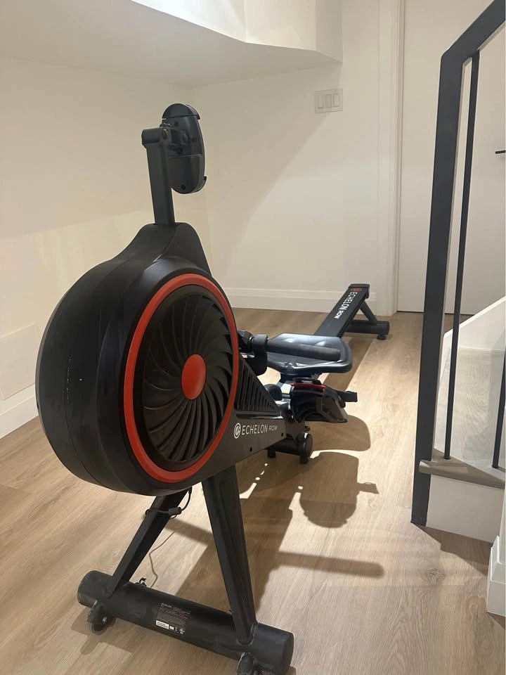 Echelon Rowing Machine - photo 2