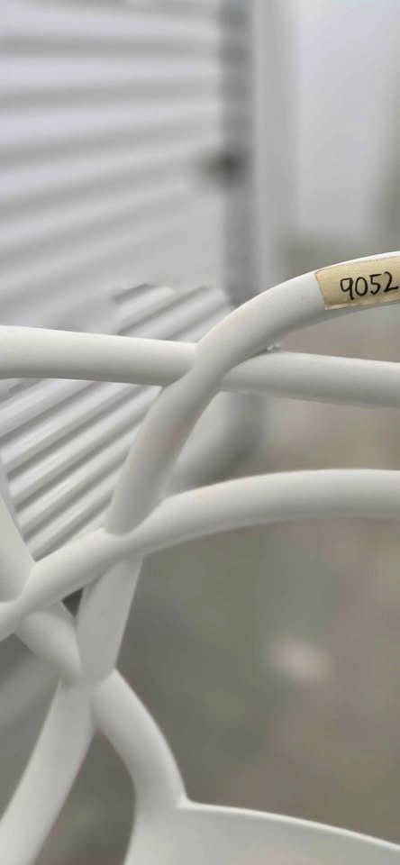 $10 White bar stool - photo 4