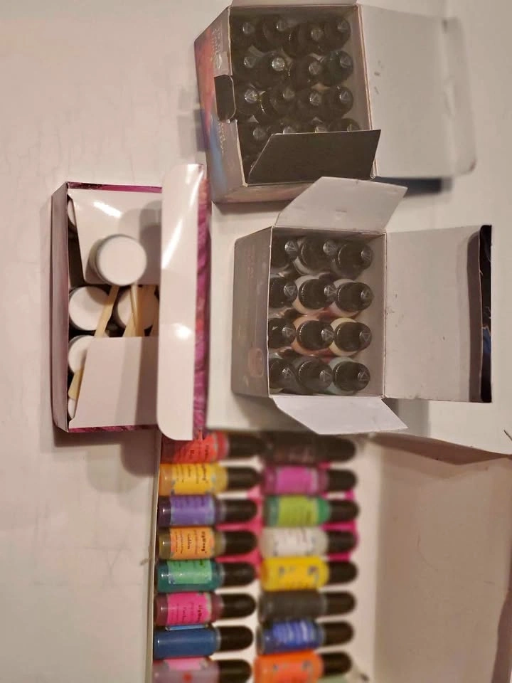 Resin Tints and Glitter