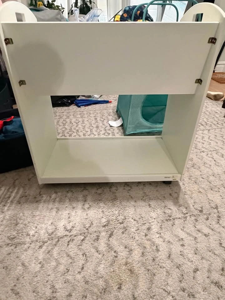 White rolling book cart - photo 4