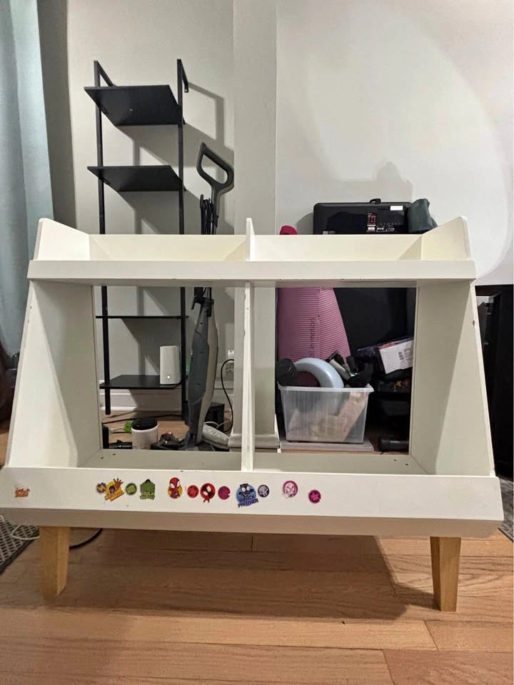 White storage bin holder