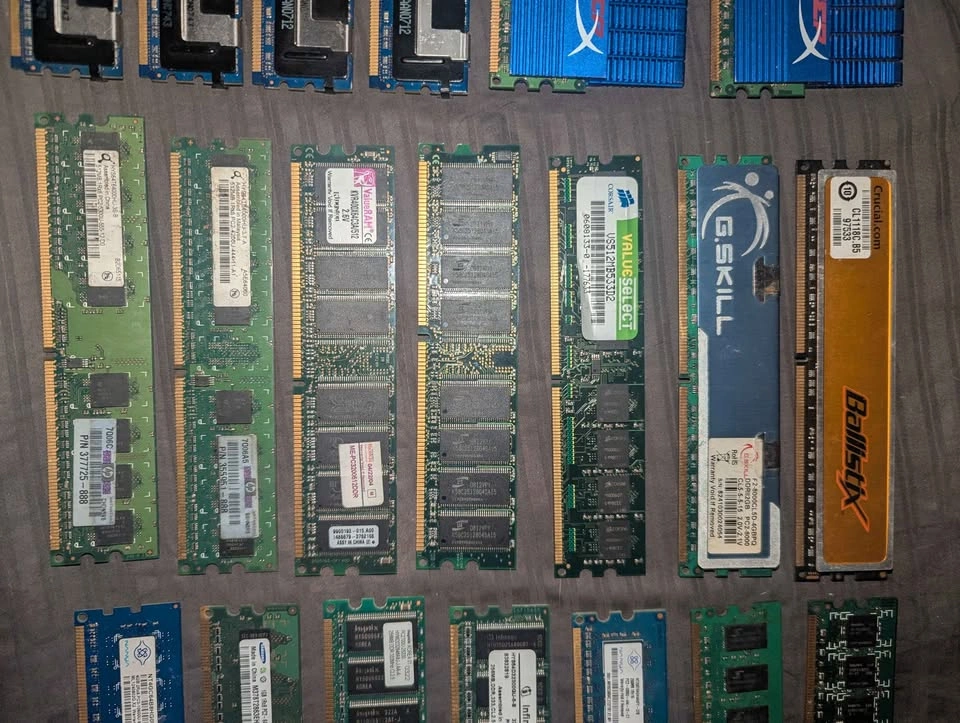 Assorted Desktop RAM Collection - Kingston HyperX, G.Skill, Cors - photo 3