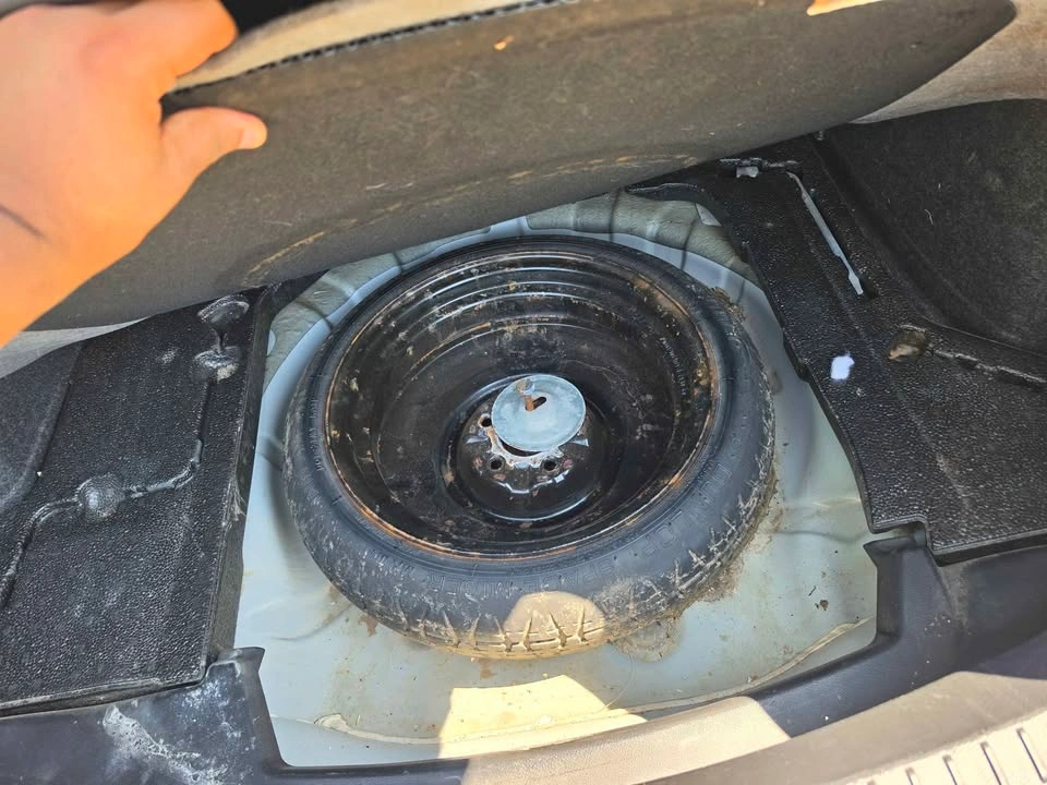 2011 Mazda MAZDA3 - photo 4