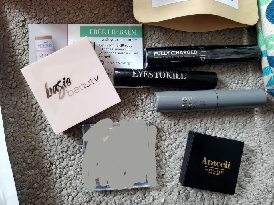$100 Value Health and Beauty Self-Care Box - photo 2