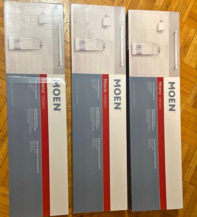 Moen Meena Bath Accessory Kit