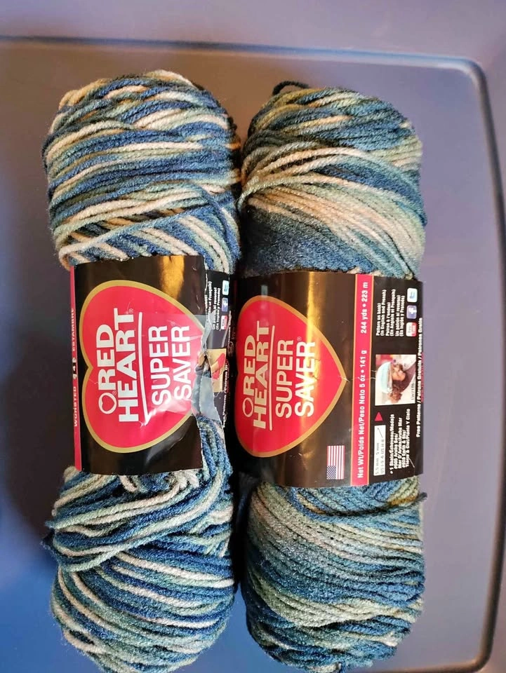 Lot of 2 Red Heart Super Saver Yarn (Discontinued - Bay Print)