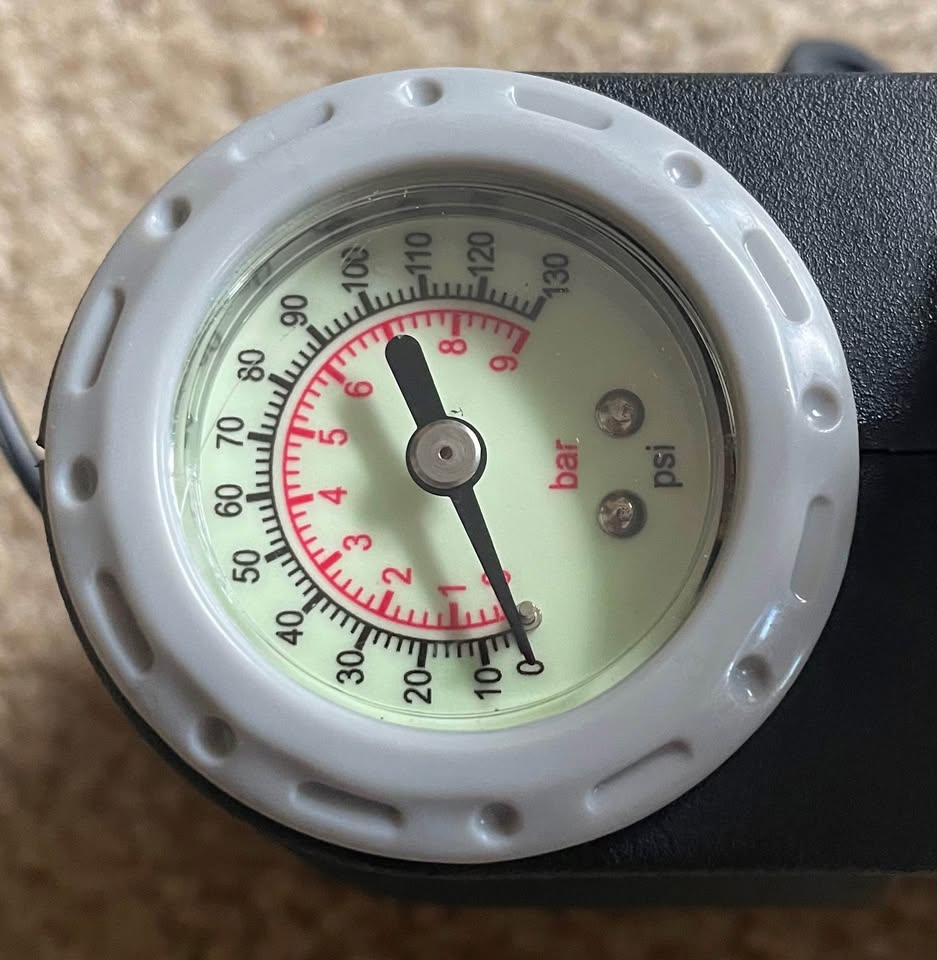 HUSKY 12V Inflator/Compressor - New - photo 5