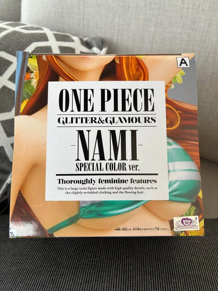 Nami Glitter & Glamours Figure (Special Color version) - photo 5