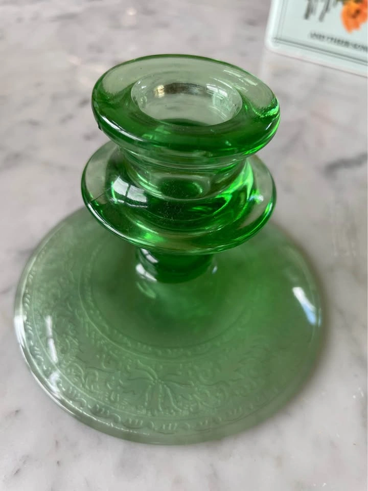 Pair of Vintage 1930s Green Uranium Glass Candlesticks - photo 4