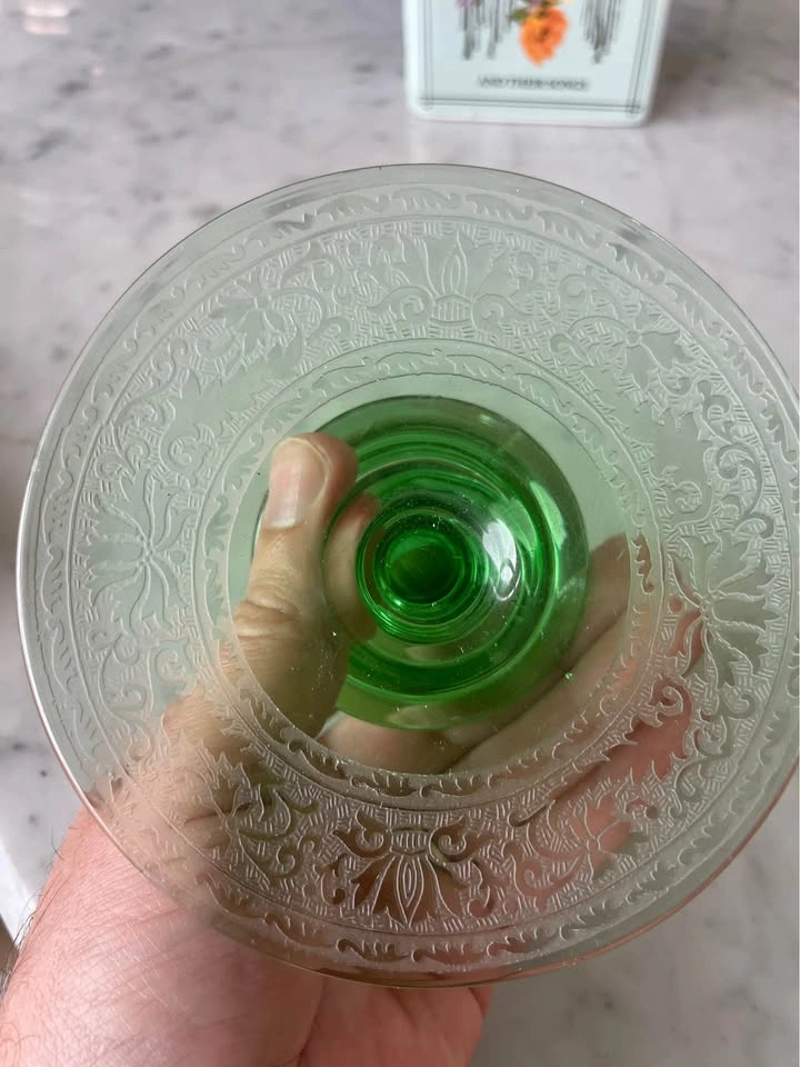 Pair of Vintage 1930s Green Uranium Glass Candlesticks - photo 5