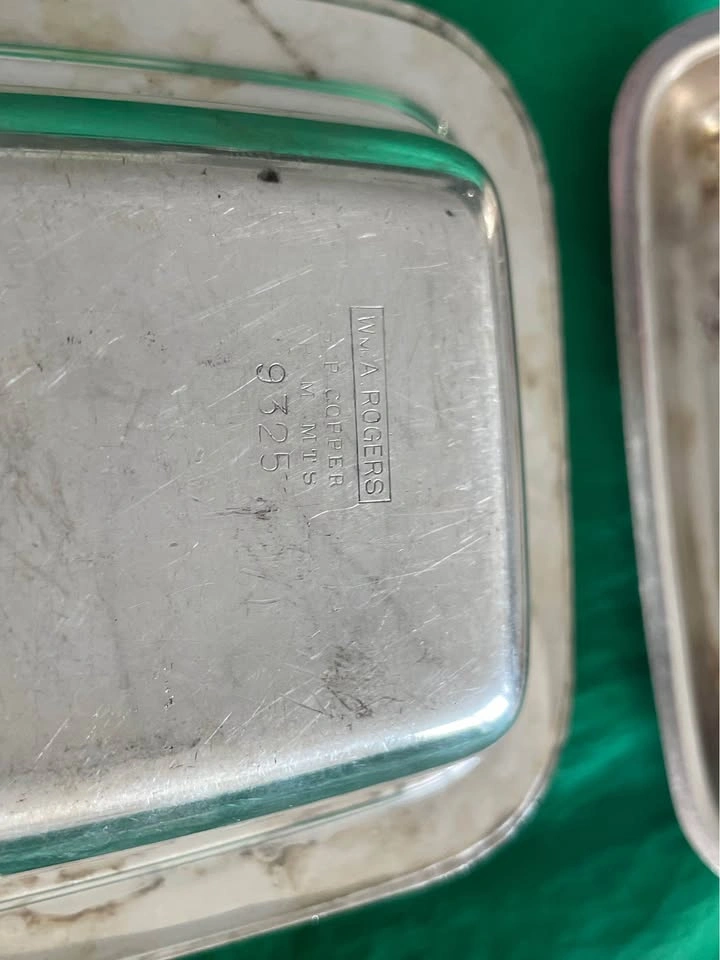 Wm. A. Rogers Silver Plate Covered Butter Dish - photo 4