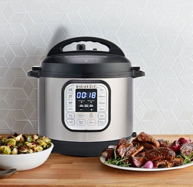 Instant Pot Duo V5 8QT 7-in-1 Pressure Cooker