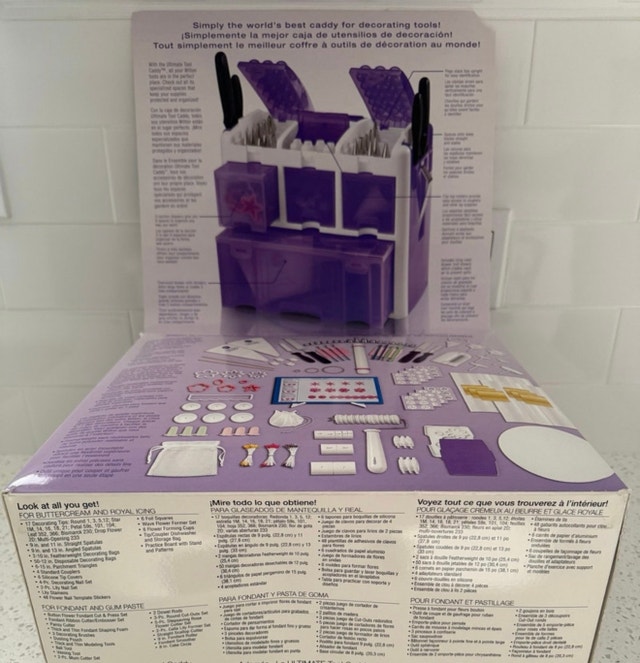 Wilton Cake Decorating Kit - photo 4