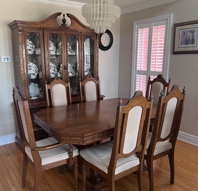 Dining Room Set - photo 2