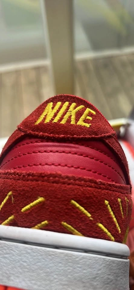 Size 11 Nike Dunk Low Sun Club - photo 2