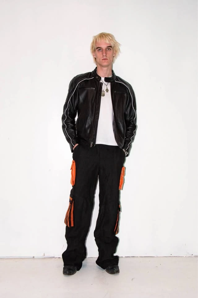 Black and orange cargo pants - photo 4