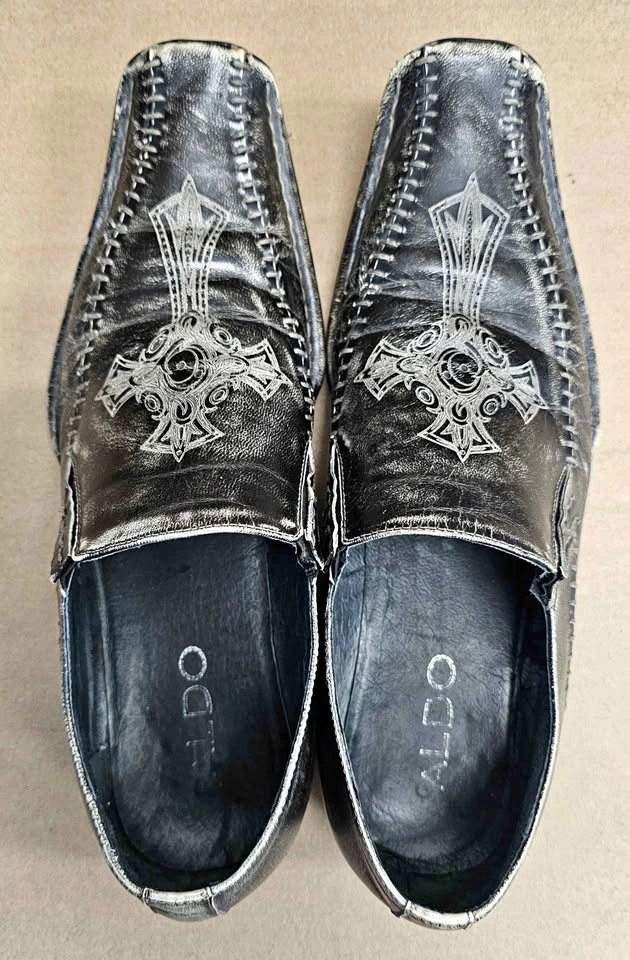 ALDO Men's Y2K Gothic Cross Distressed Leather Loafers Size 8