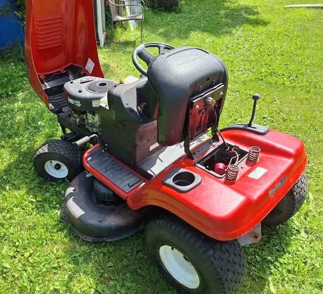 Poulan Pro XT 15.5 HP 42 - photo 3