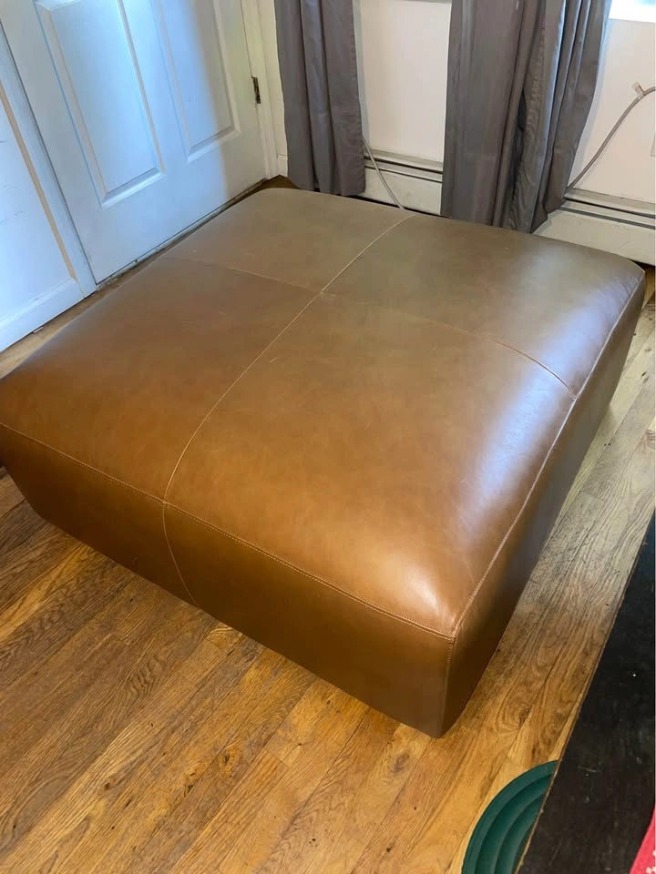 WILLIAMS SONOMA Leather ottoman - photo 4