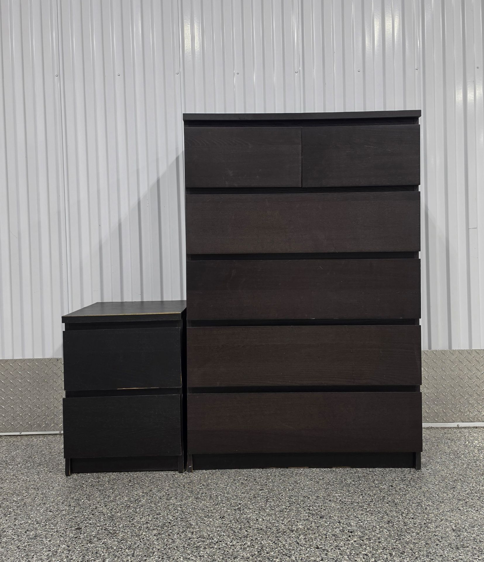 Chest of Drawers with Matching Nightstand - photo 2