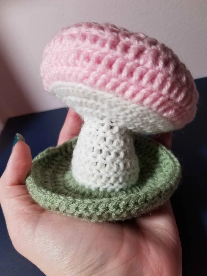 Jewelry Display Holder Pink Mushroom Crochet - photo 5