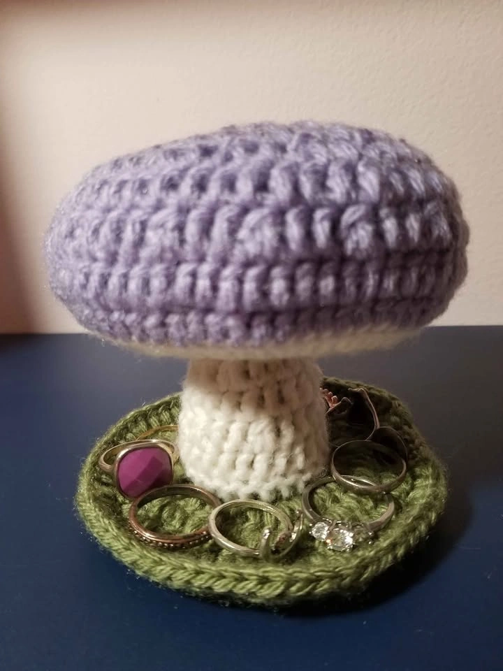 Jewelry Display Purple Mushroom Crochet - photo 2