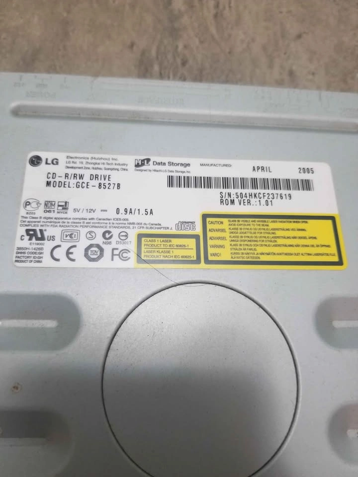vintage LG GCE-8527B internal CD-R/RW writer - photo 2
