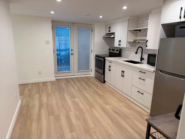 1 bedroom basement apartment image indicator(4)