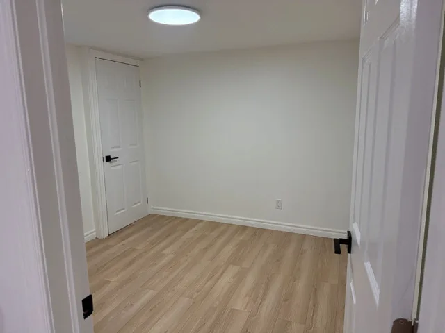 1 bedroom basement apartment image indicator(5)