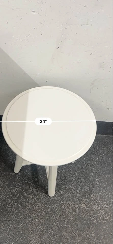 White Round Wooden Side Table - photo 5