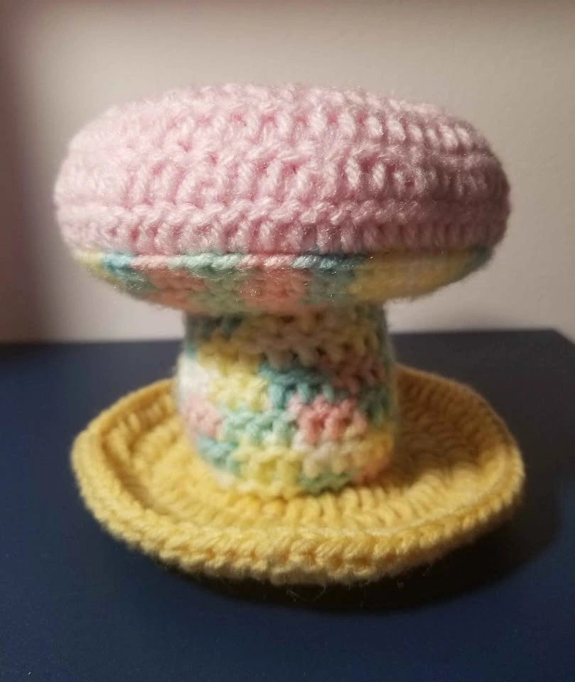 Colorful Crochet Mushroom Jewelry Holder - photo 4