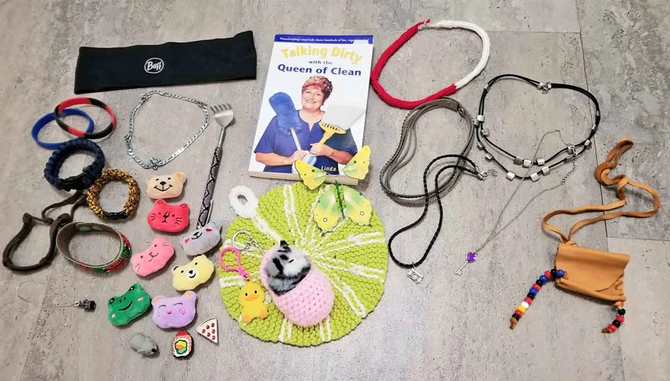 Necklaces & Bracelets & Accessories
