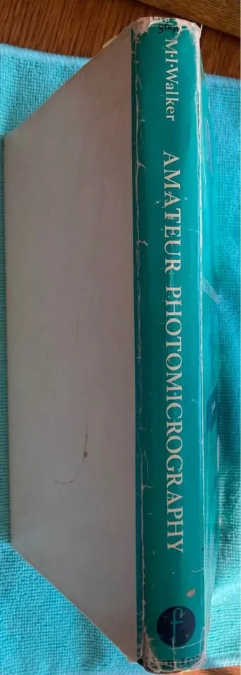 Vintage 1971 Amateur Photomicrography Book By M.I. Walker - photo 4