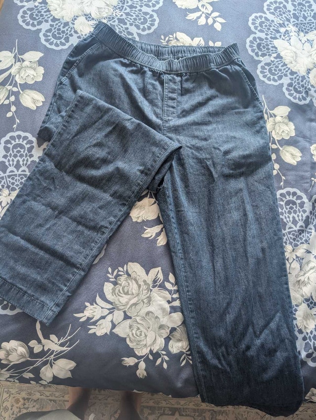 Uniqlo Women's Denim Elastic Waist Pants