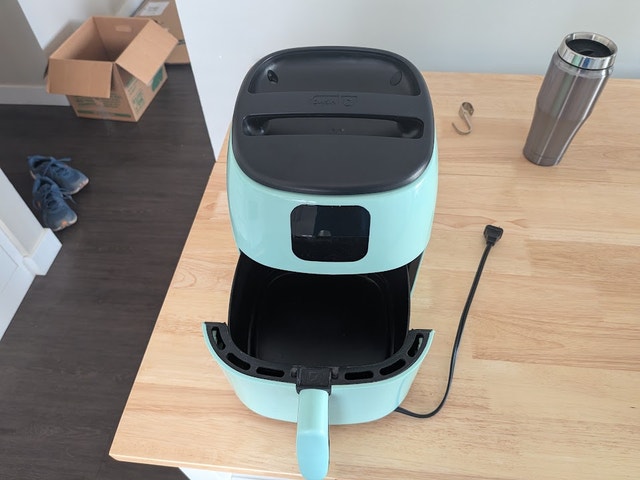 Dash Tasti-Crisp Air Fryer - photo 2