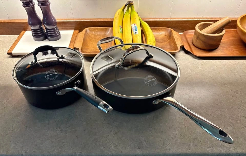 Lagostina Non-Stick Cookware Set (2 Pieces with Lids)
