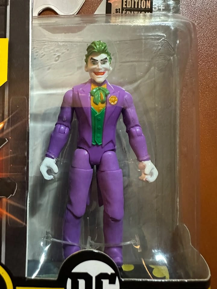 DC Batman The Joker 4" Action Figure – 1st Edition - photo 2