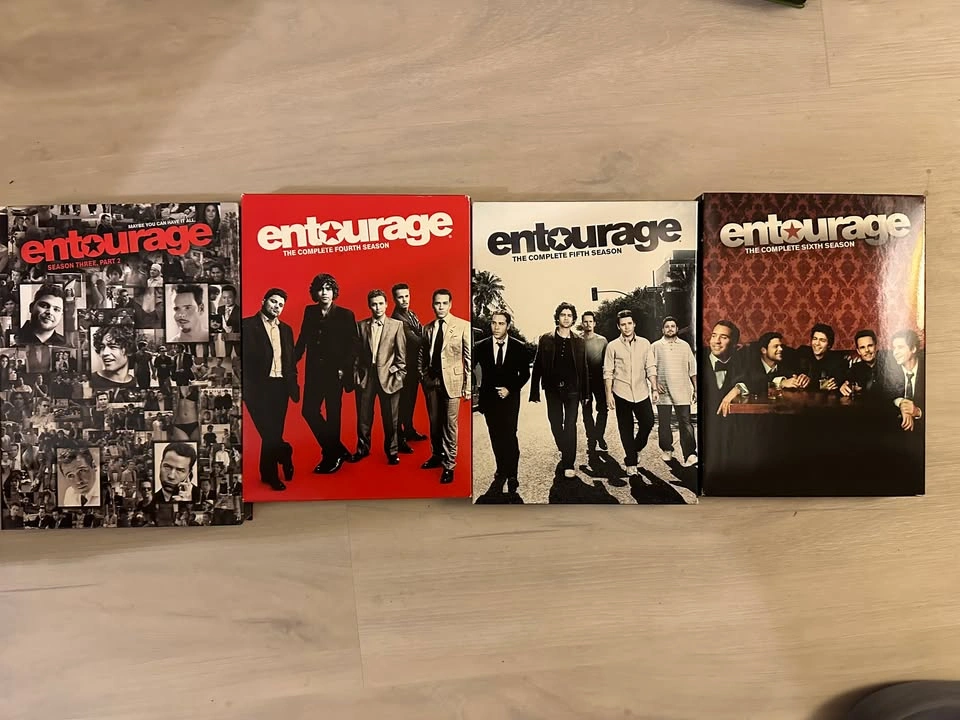 Entourage DVD Collection – Seasons 1–6 Complete - photo 3