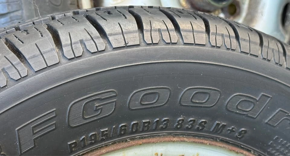 P195 60 R13 Tires - photo 5
