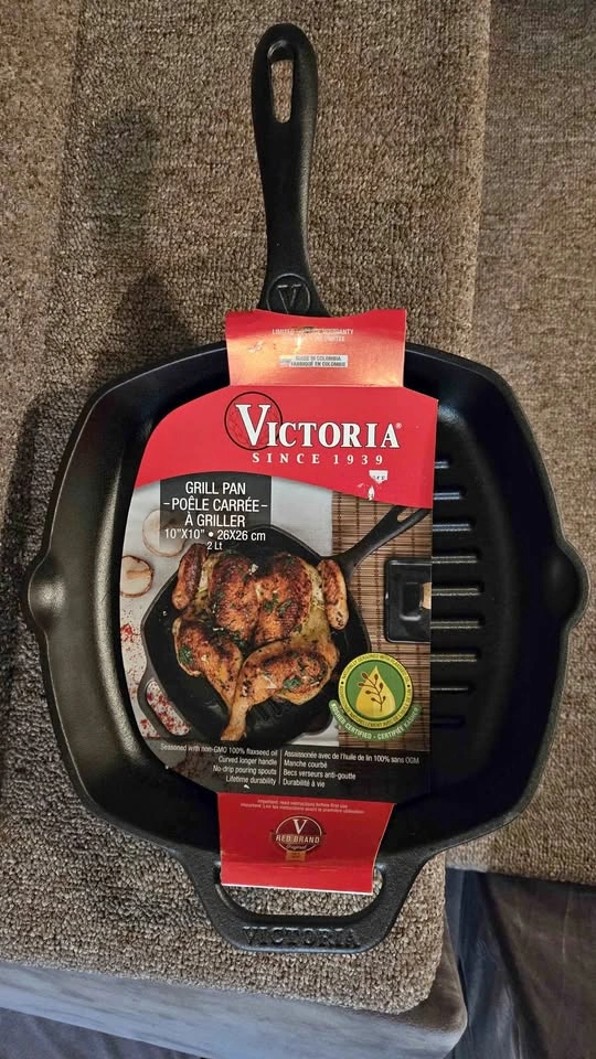Victoria 10-Inch Cast-Iron Grill Pan