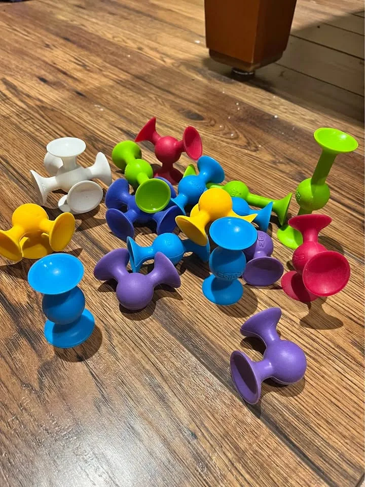 Squigz Starter Set thumbnail