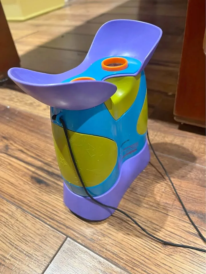 Kids binoculars thumbnail