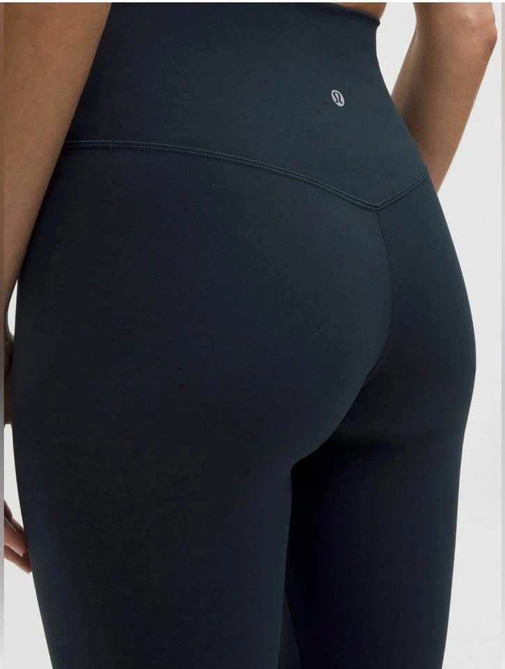 Lululemon Align High Rise Leggings 25" Size 4 - photo 3