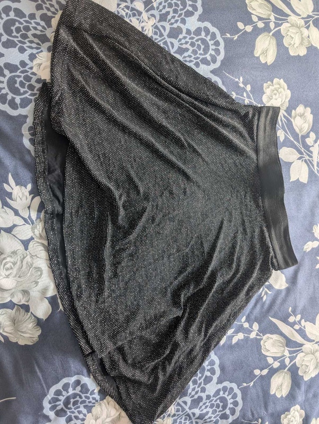 H&M Black Glitter Skirt