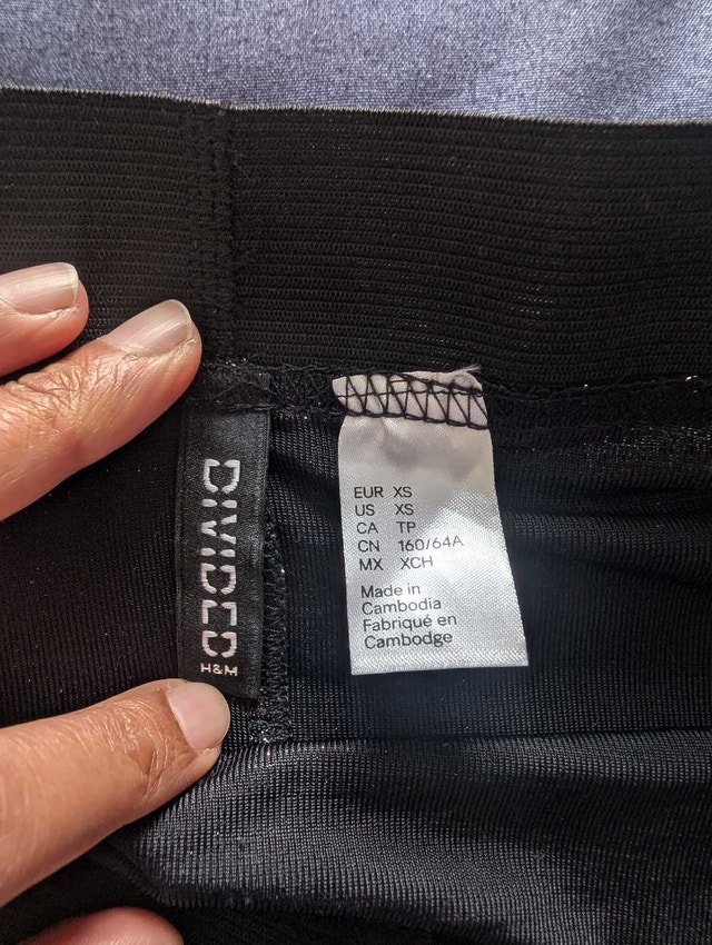H&M Black Glitter Skirt - photo 2