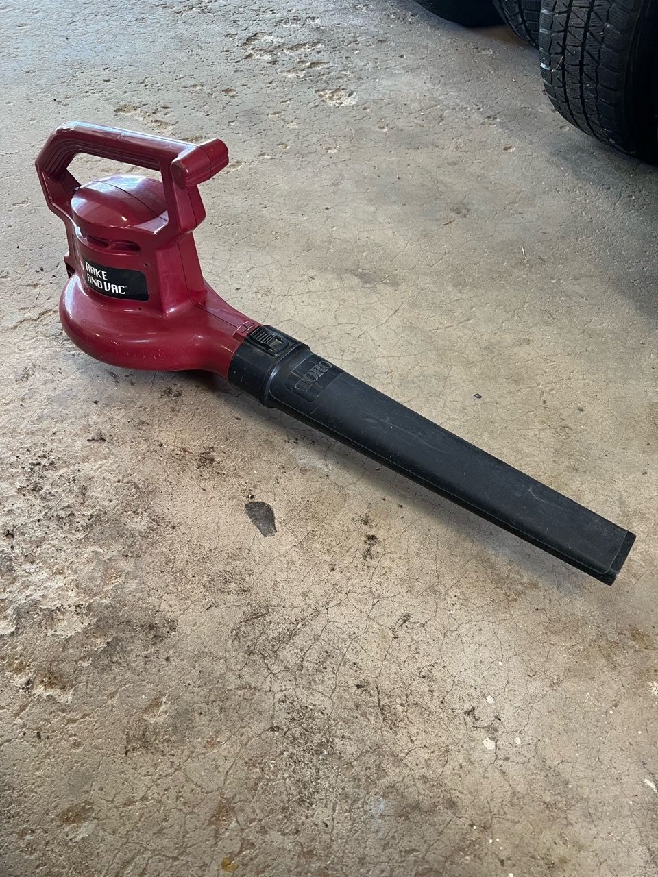 Leaf Blower