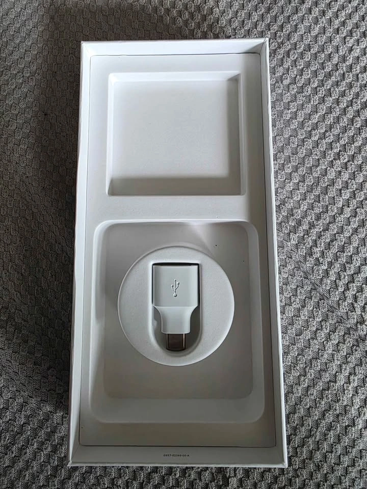 Google Pixel 7 Pro w/Case and Screen Protector - photo 5