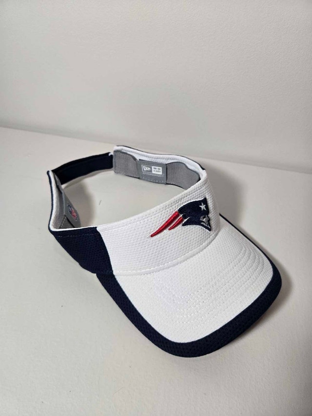New Era New England Patriots Visor - photo 2