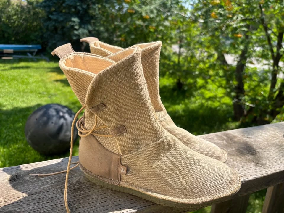 Rey Boots - size 40 (W8.5) - Star Wars Pozu collab - photo 2